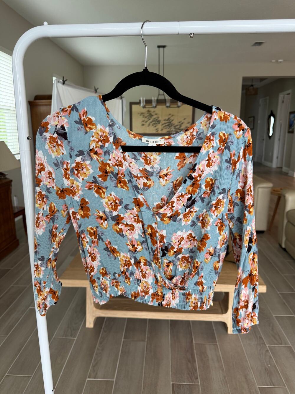 Miami Blue Floral Long-Sleeve Wrap-Style Crop Top Size Medium
